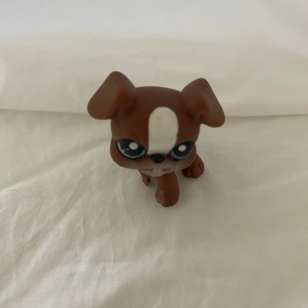 Littlest Pet Shop LPS Boxer Dog #83 Brown White Blue Eyes Loose Figure